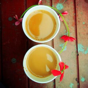 tea, break, flower, decoration, chair, wooden, cups, two cups, thé, indian tea, milk tea, remedy, chai, chai ki chuski, indian tea, indian tea, indian tea, milk tea, chai, chai, chai, chai, chai